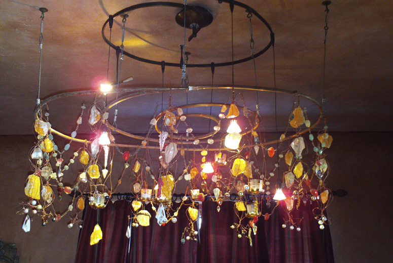 Chandelier Brooke photo